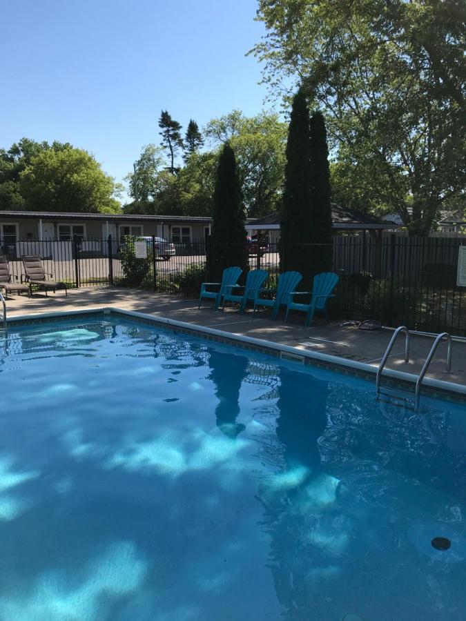 Lakeview Motel & Cottage キンカーディン エクステリア 写真